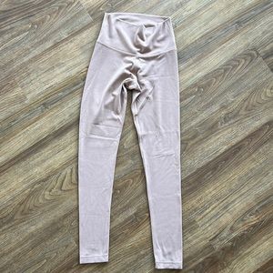 ARITIZIA TNA BUTTER HIGH RISE LEGGING NUDE PINK XS